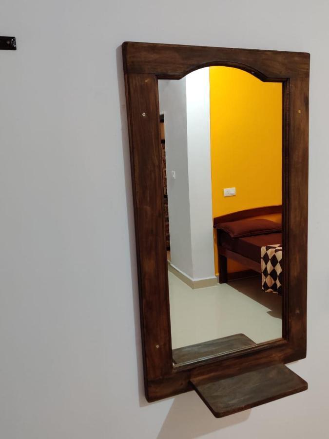 Rishi House Hotel Arambol Exterior photo