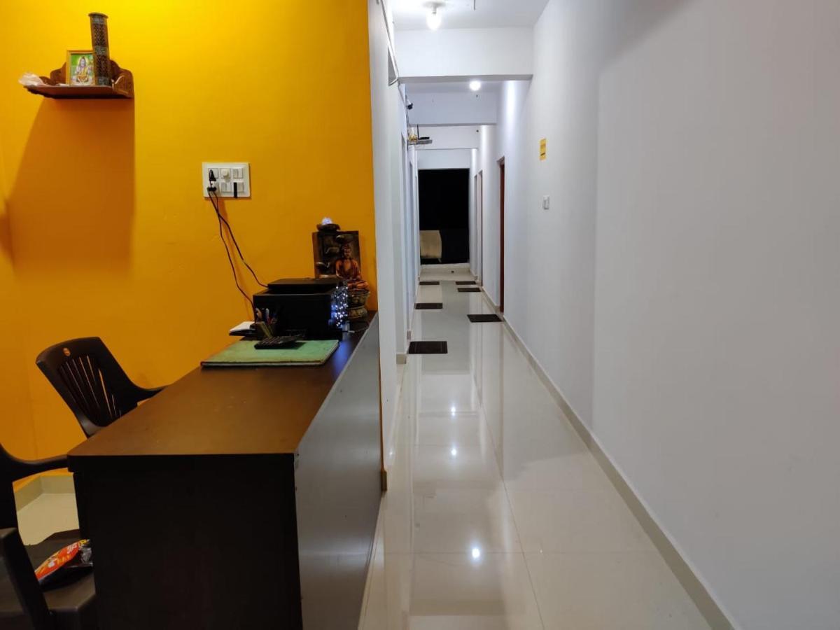 Rishi House Hotel Arambol Exterior photo